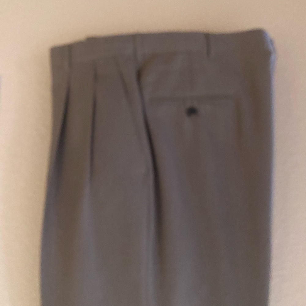 Haggar Brown Slacks - Picture 10 of 10